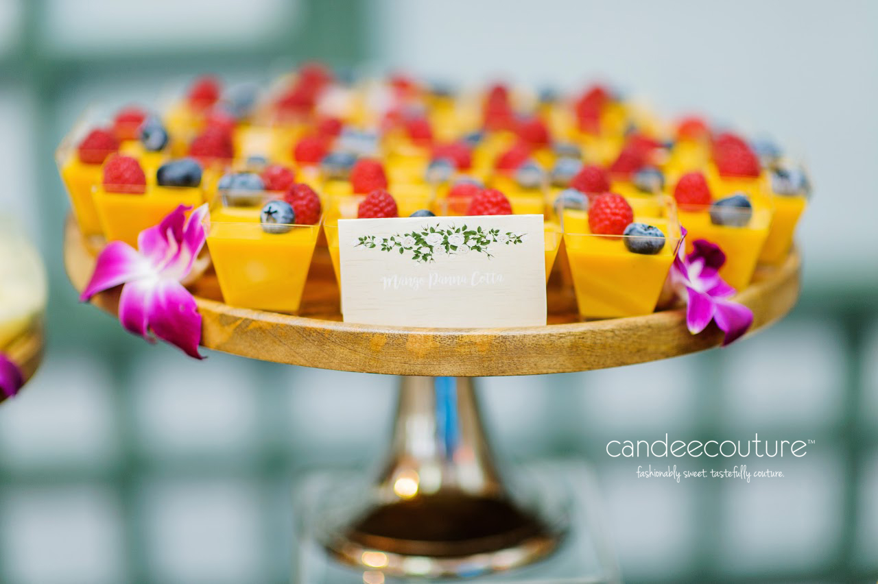 wedding mithai, panna cotta wedding, indian dessert, pakistani dessert, indian wedding dessert, Mango Panna Cotta, Mango Panna Cotta cups, mithai,